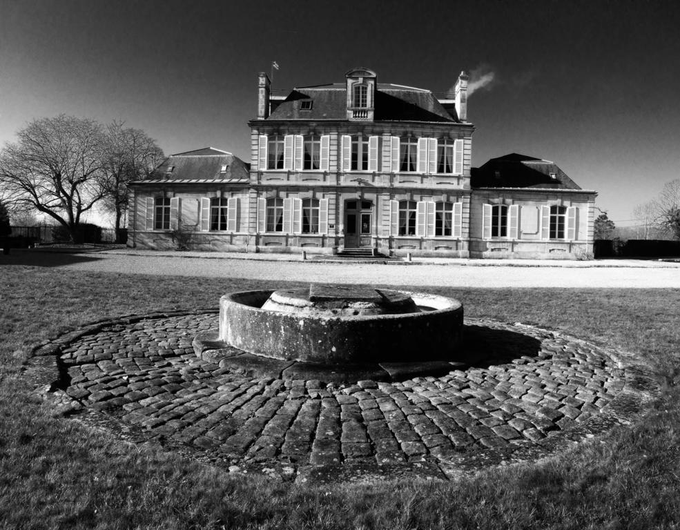 Grand Gite 15 Personnes, 9 Chambres, 100Km De Paris En Exclusivite Septmonts Экстерьер фото